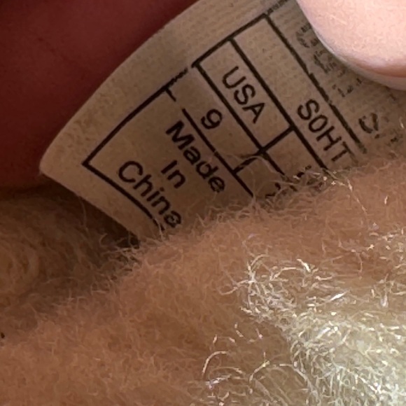 UGG Ansley Petal Top Women's Floral Embellished Moccasins Size 9 - Picture 9 of 9